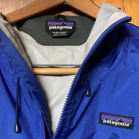 Patagonia H2NO Rain Jacket - Picture 2 of 7
